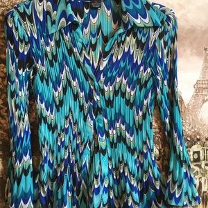 Adorable multi color blouse!